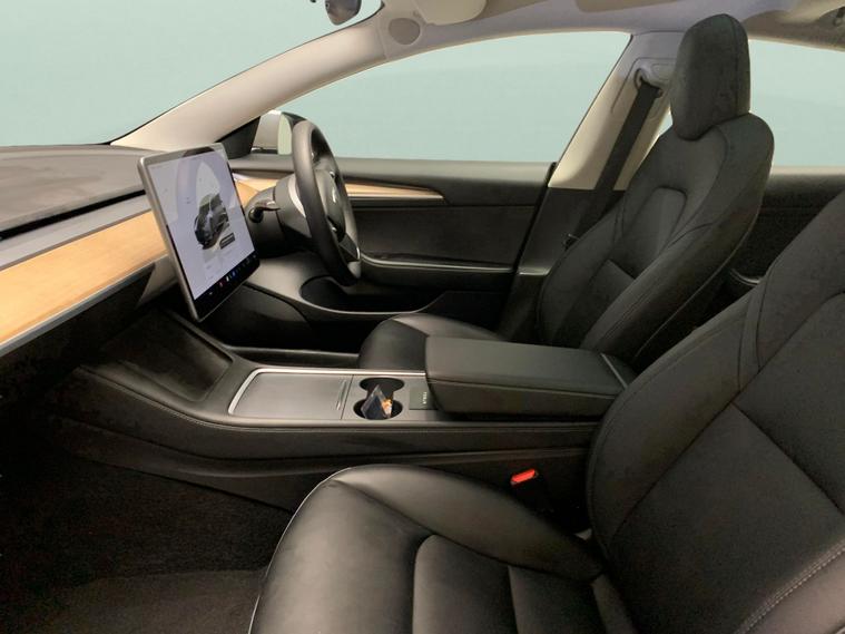 Tesla Tesla Model 3