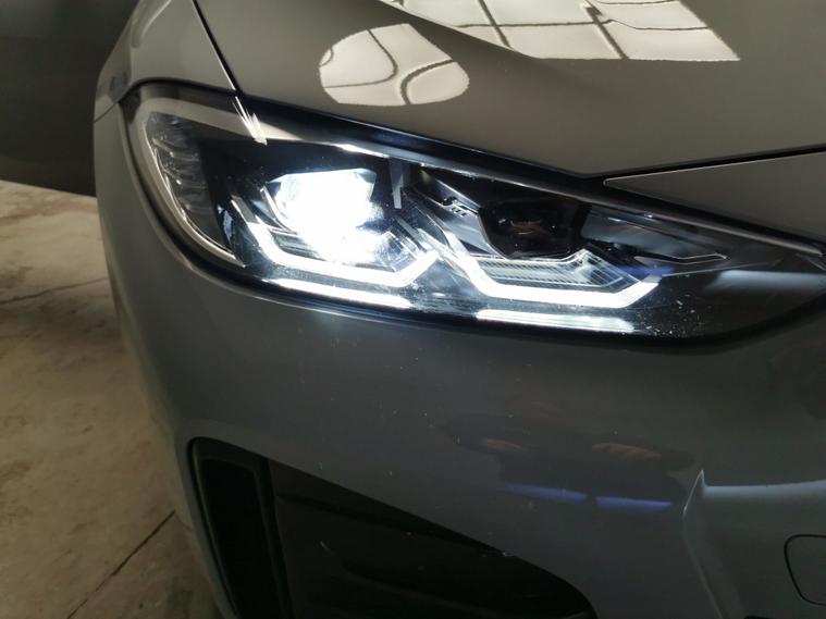 BMW BMW i4