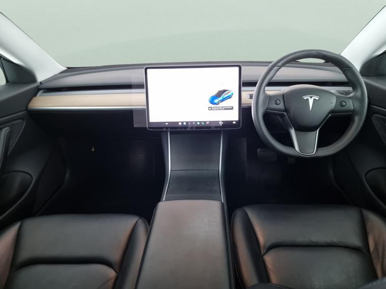 Tesla Tesla Model 3
