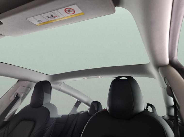 Tesla Tesla Model 3