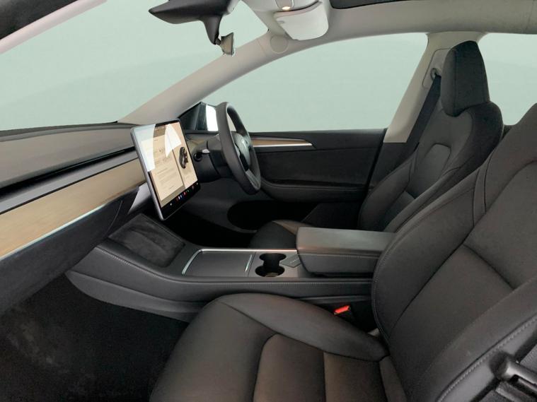 Tesla Tesla Model Y