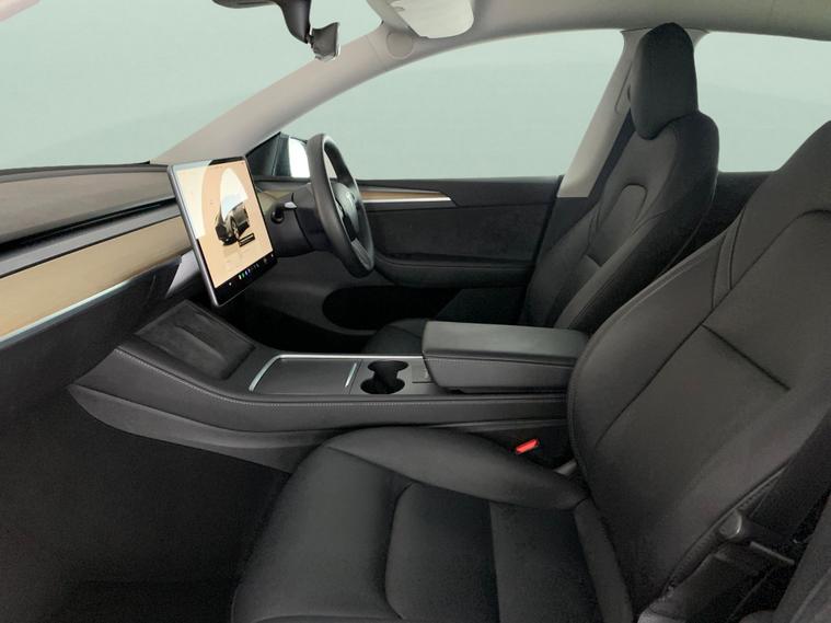 Tesla Tesla Model Y