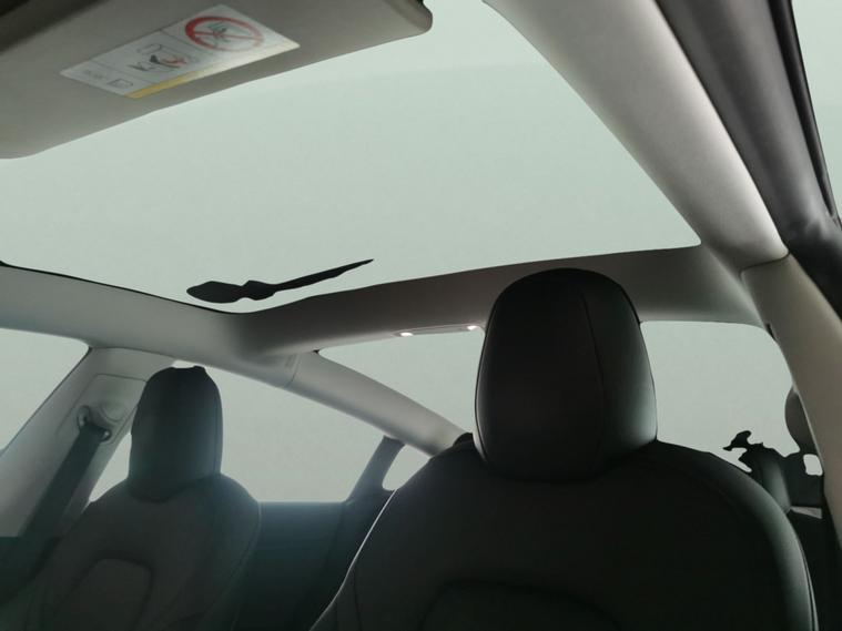 Tesla Tesla Model 3