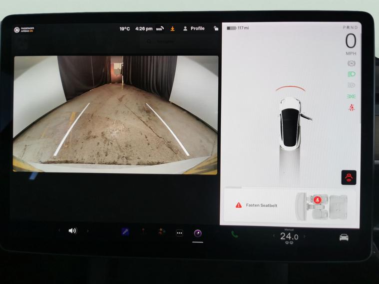 Tesla Tesla Model 3