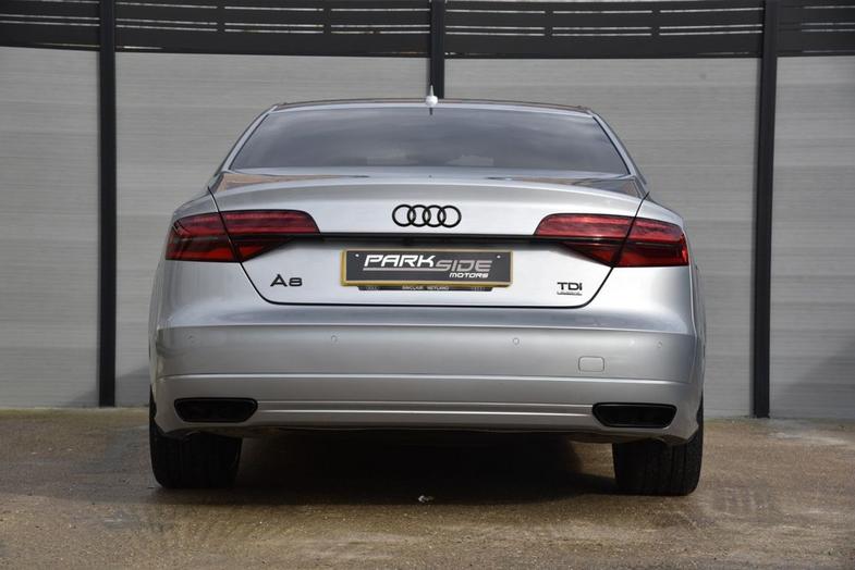 Audi Audi A8