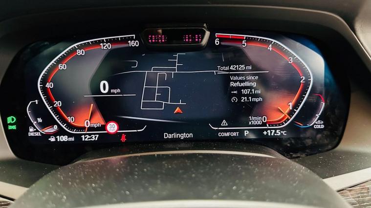 BMW X7 — photo 10