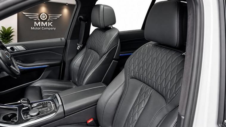 BMW X7 — photo 19