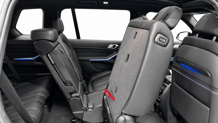 BMW X7 — photo 33
