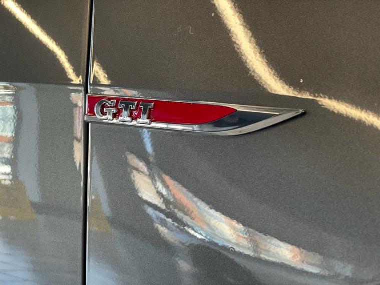 Volkswagen Volkswagen Golf GTi
