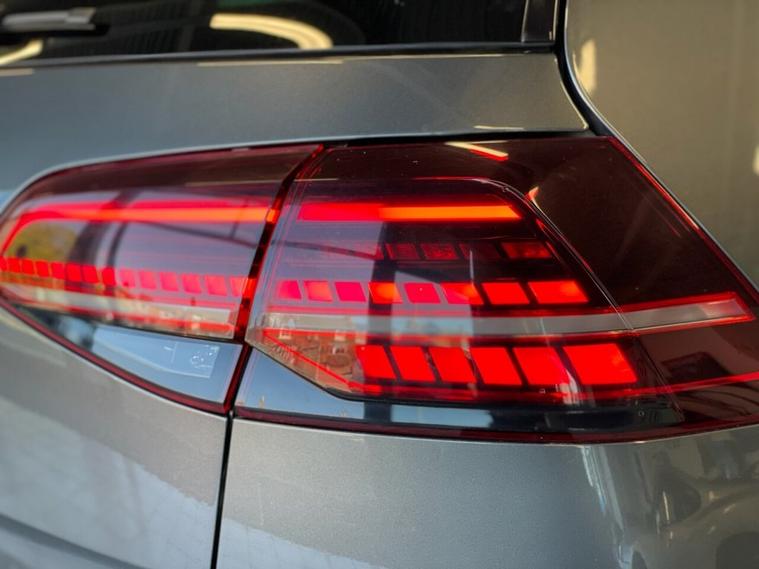 Volkswagen Volkswagen Golf GTi