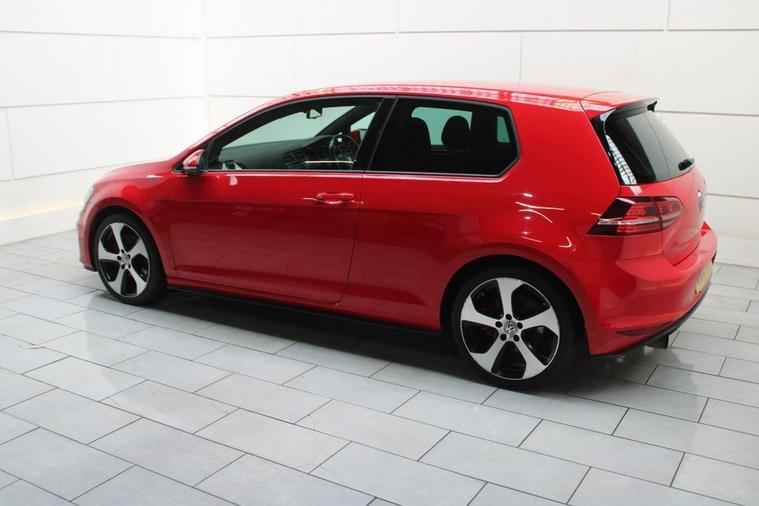 Volkswagen Volkswagen Golf GTi