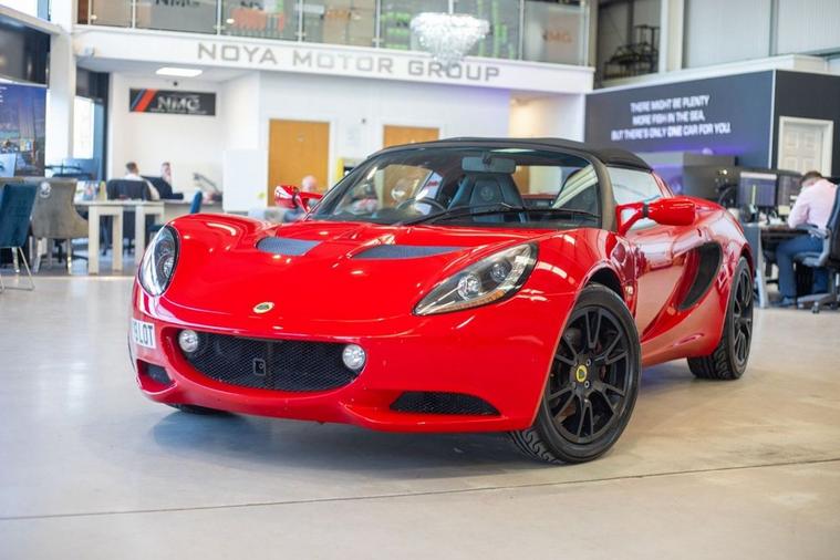 Lotus Lotus Elise