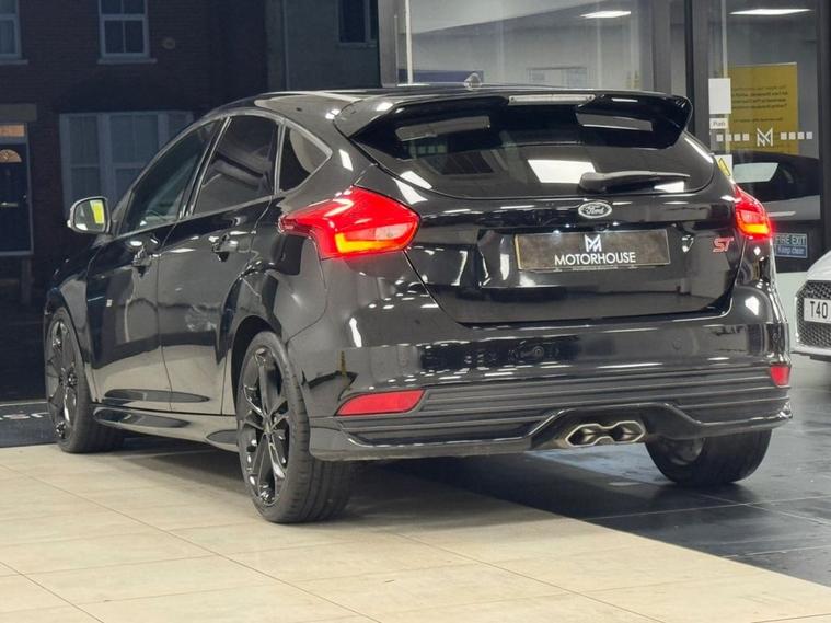 Ford Ford Focus