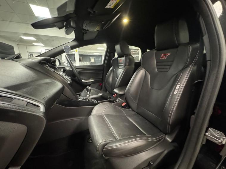 Ford Ford Focus