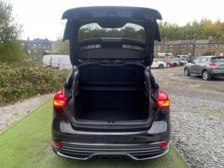 Ford Ford Focus
