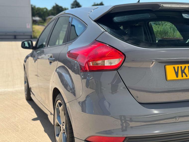 Ford Ford Focus
