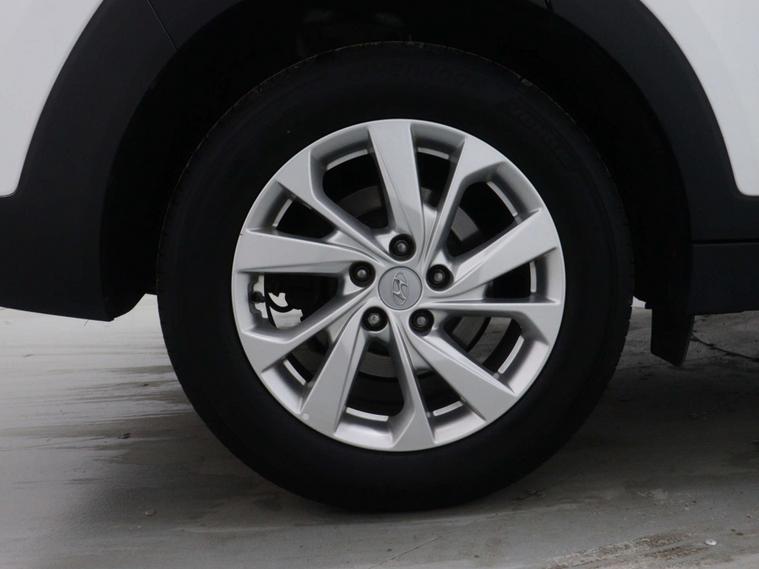 Hyundai Hyundai Tucson