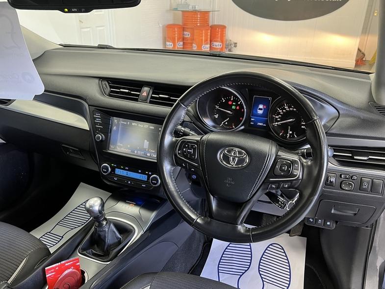 Toyota Toyota Avensis