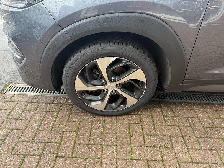 Hyundai Hyundai Tucson