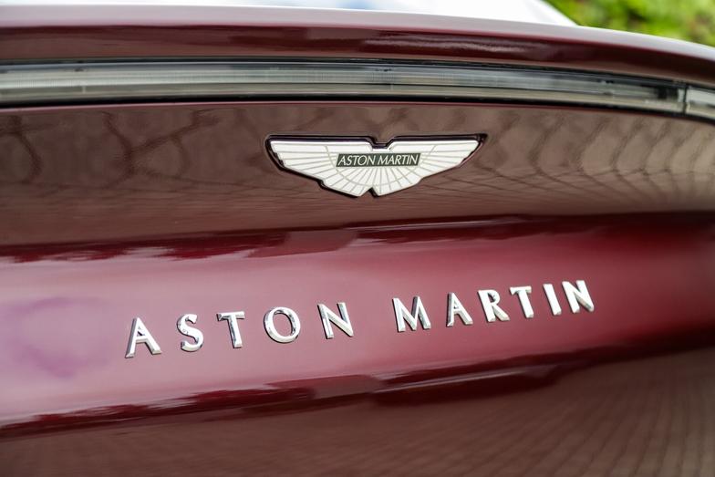 Aston Martin Aston Martin DBX