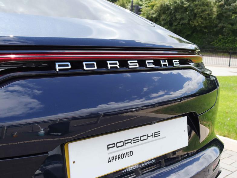 Porsche Porsche Panamera