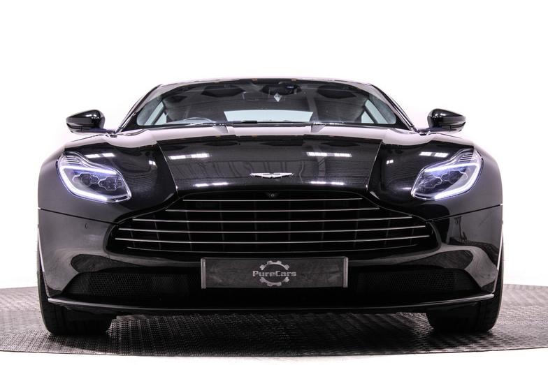 Aston Martin Aston Martin DB11