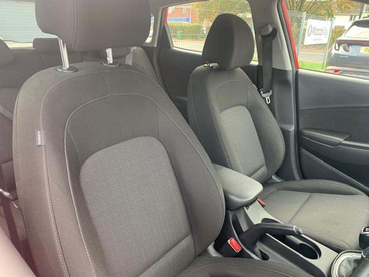 Hyundai Hyundai KONA