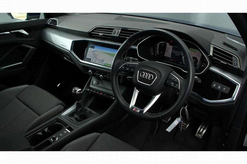Audi Audi Q3
