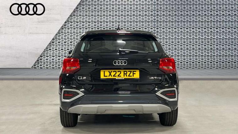 Audi Audi Q2