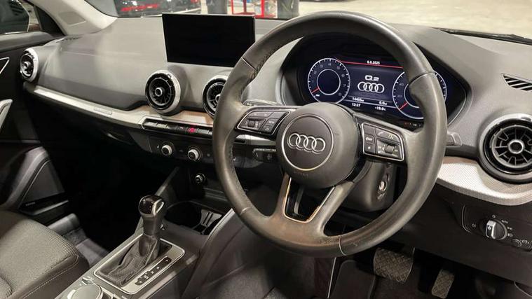Audi Audi Q2