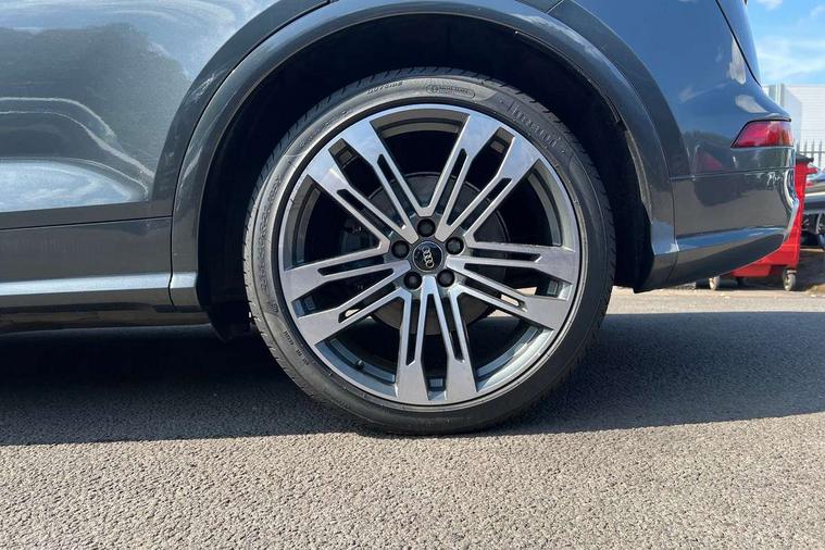 Audi Audi Q5