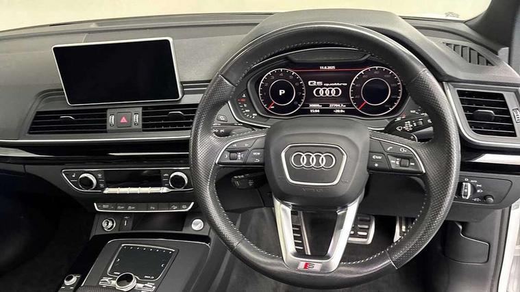 Audi Audi Q5