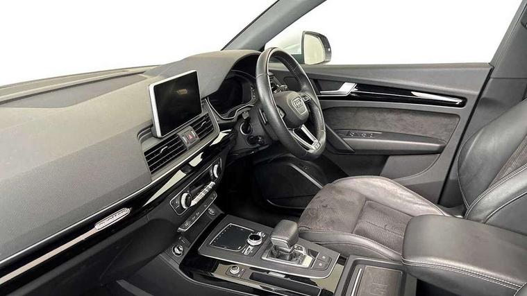 Audi Audi Q5