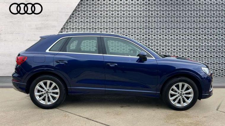 Audi Audi Q3