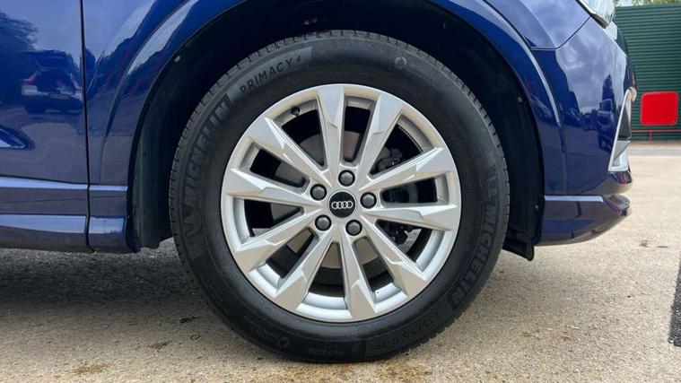 Audi Audi Q3