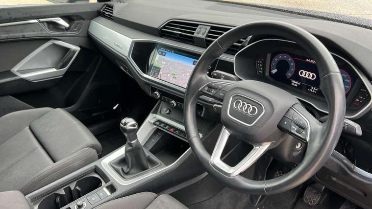 Audi Audi Q3