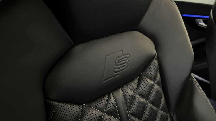 Audi Audi Q7