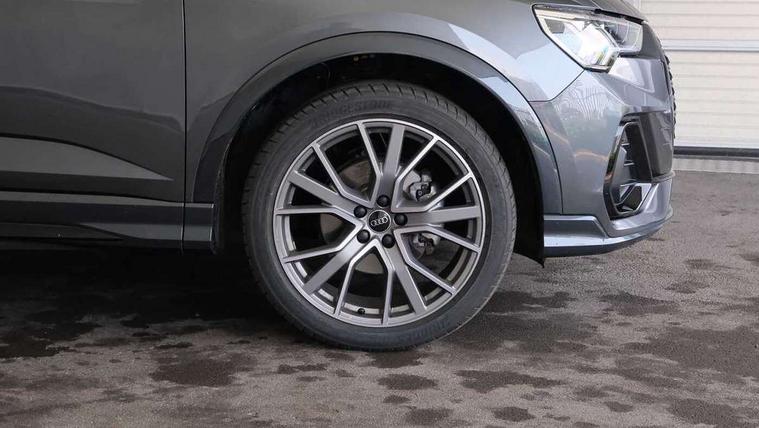 Audi Audi Q3
