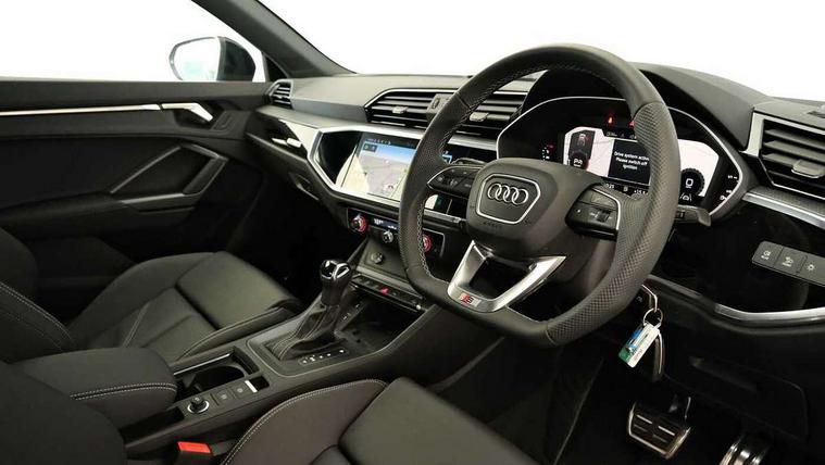 Audi Audi Q3