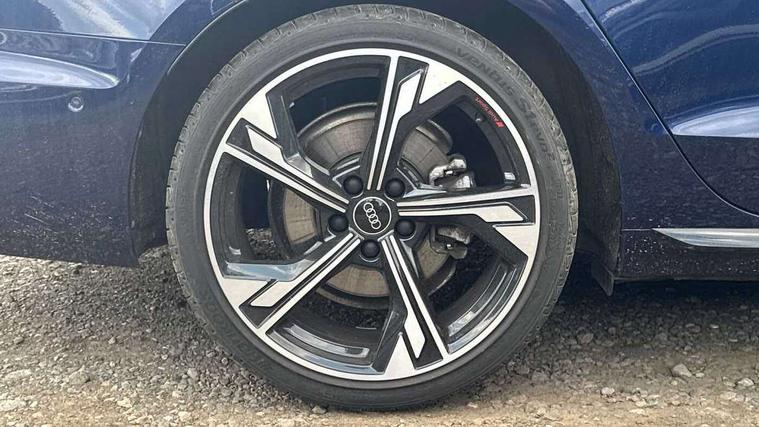 Audi Audi A4