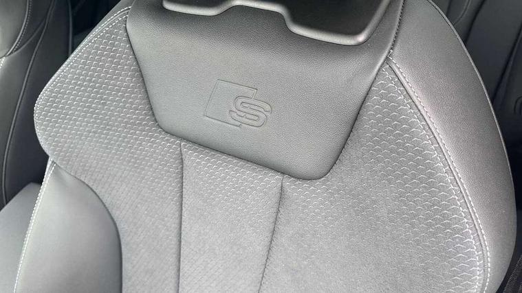 Audi Audi A4