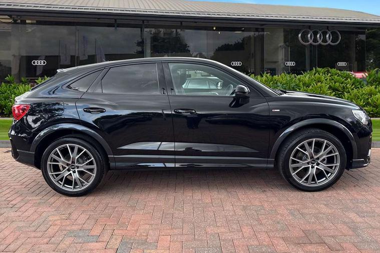 Audi Audi Q3