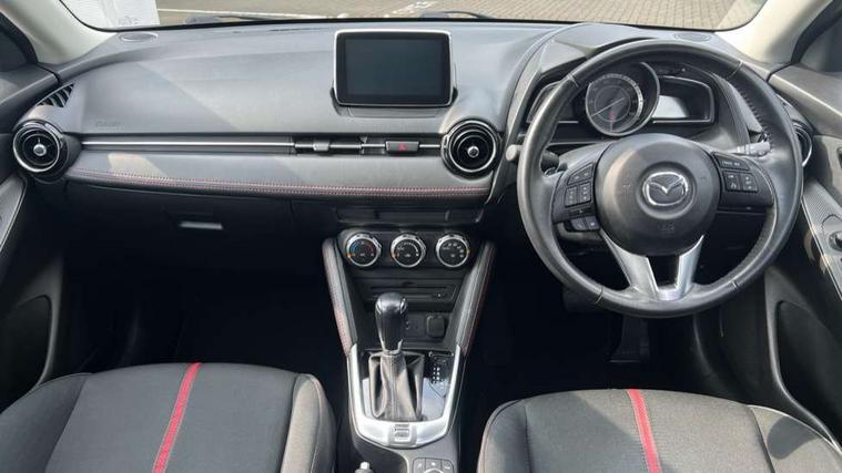 Mazda Mazda 2