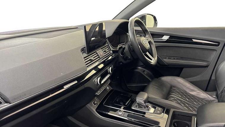 Audi Audi Q5