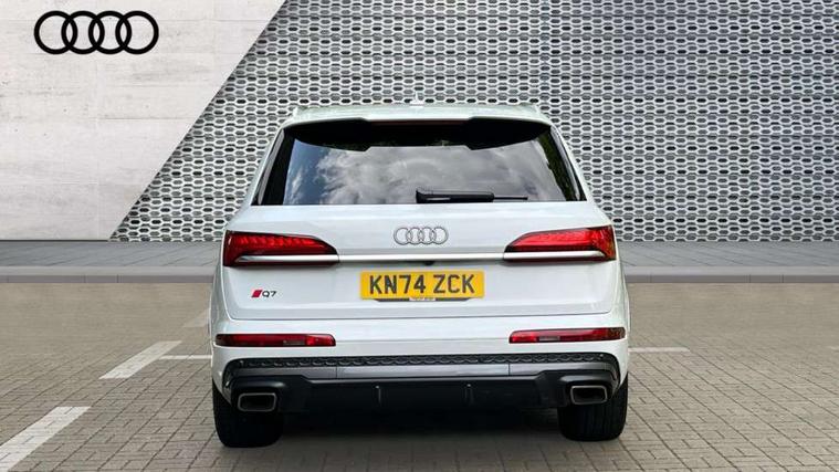 Audi Audi Q7