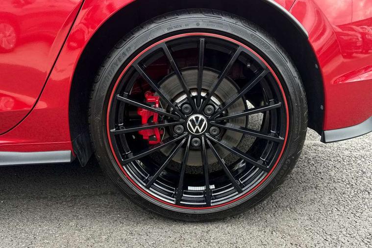 Volkswagen Volkswagen Golf GTi