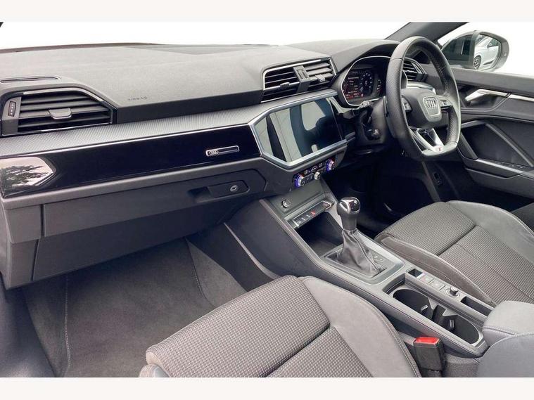 Audi Audi Q3