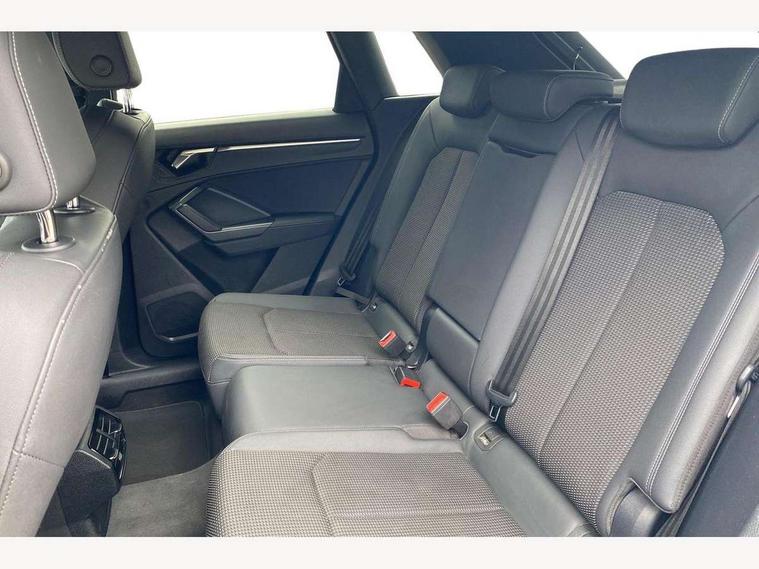 Audi Audi Q3