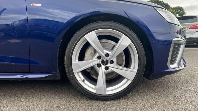 Audi Audi A4