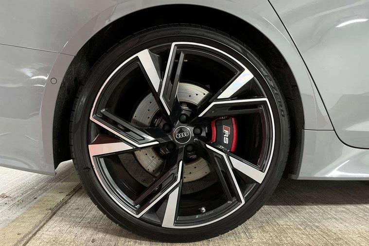 Audi Audi RS6